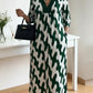 💎 -50% ON CASUAL CHIC MAXI DRESS! 💎 V-Neck, Printed, Mid-Sleeve & Flowing Silhouette ✨