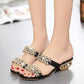 📢📢Last Day-50% OFF!!⏰Modische Damen Sandalen – Flacher Absatz, Strass & Metallverzierung 👡 Für Sommer & Alltag